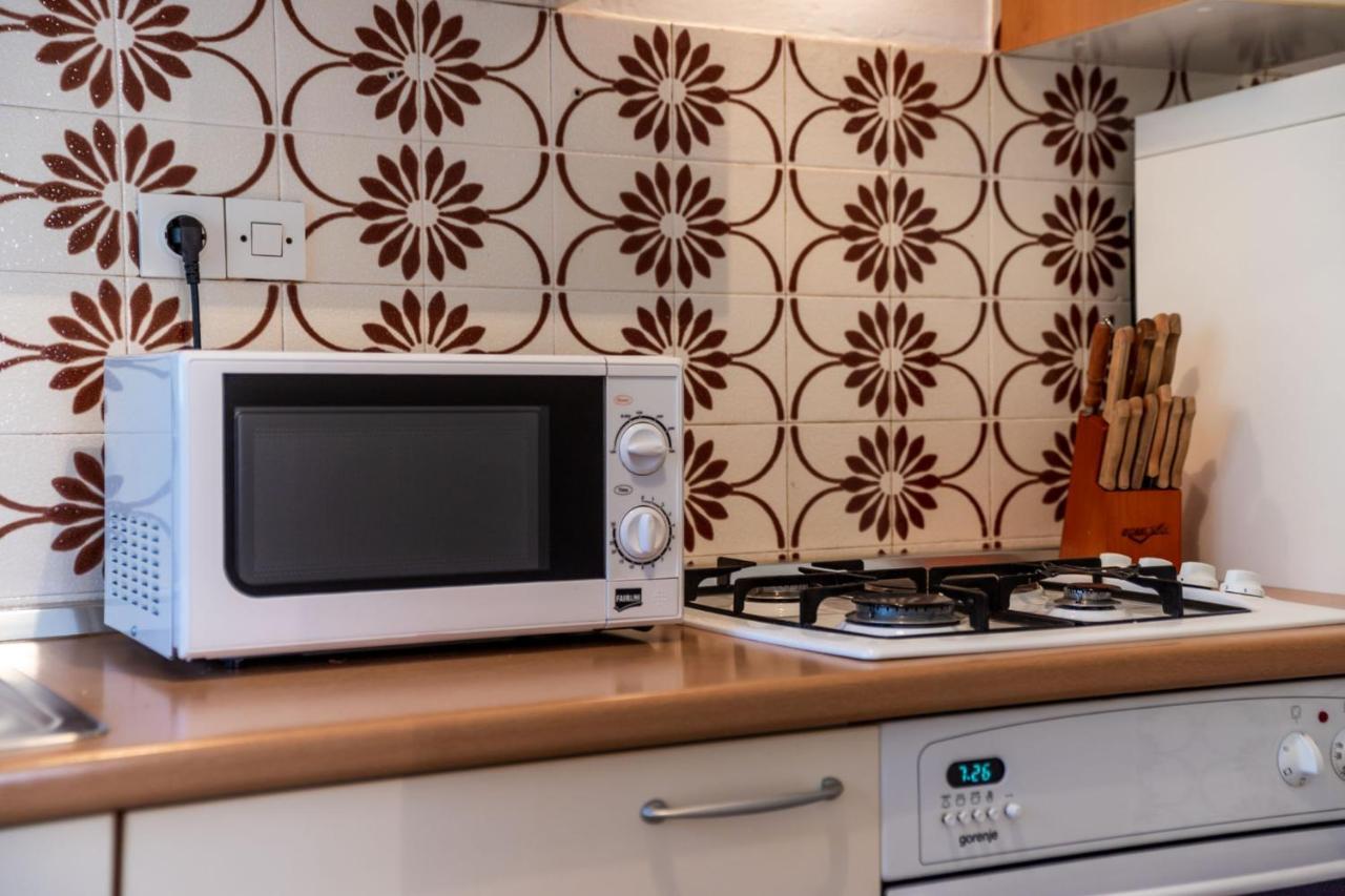 Apartmani Bozica Barbat na Rabu Ngoại thất bức ảnh